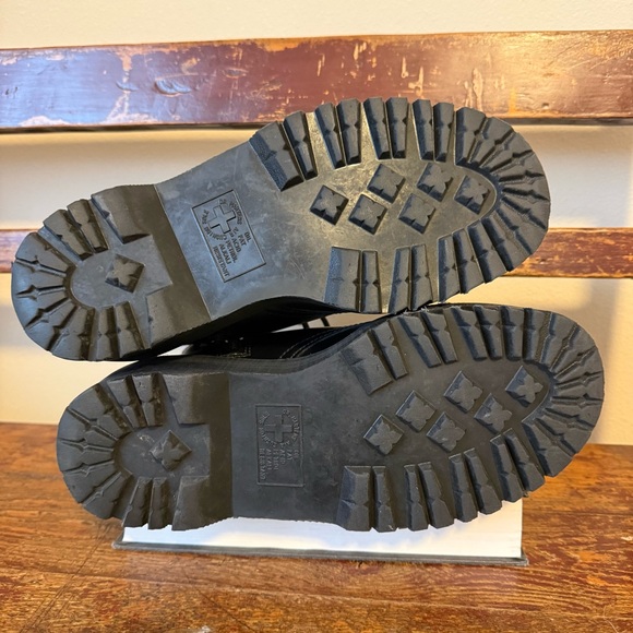 Dr. Martens Vegan Jadon II Mono Black Chunky Platform Boots Military Moto - Picture 10 of 13